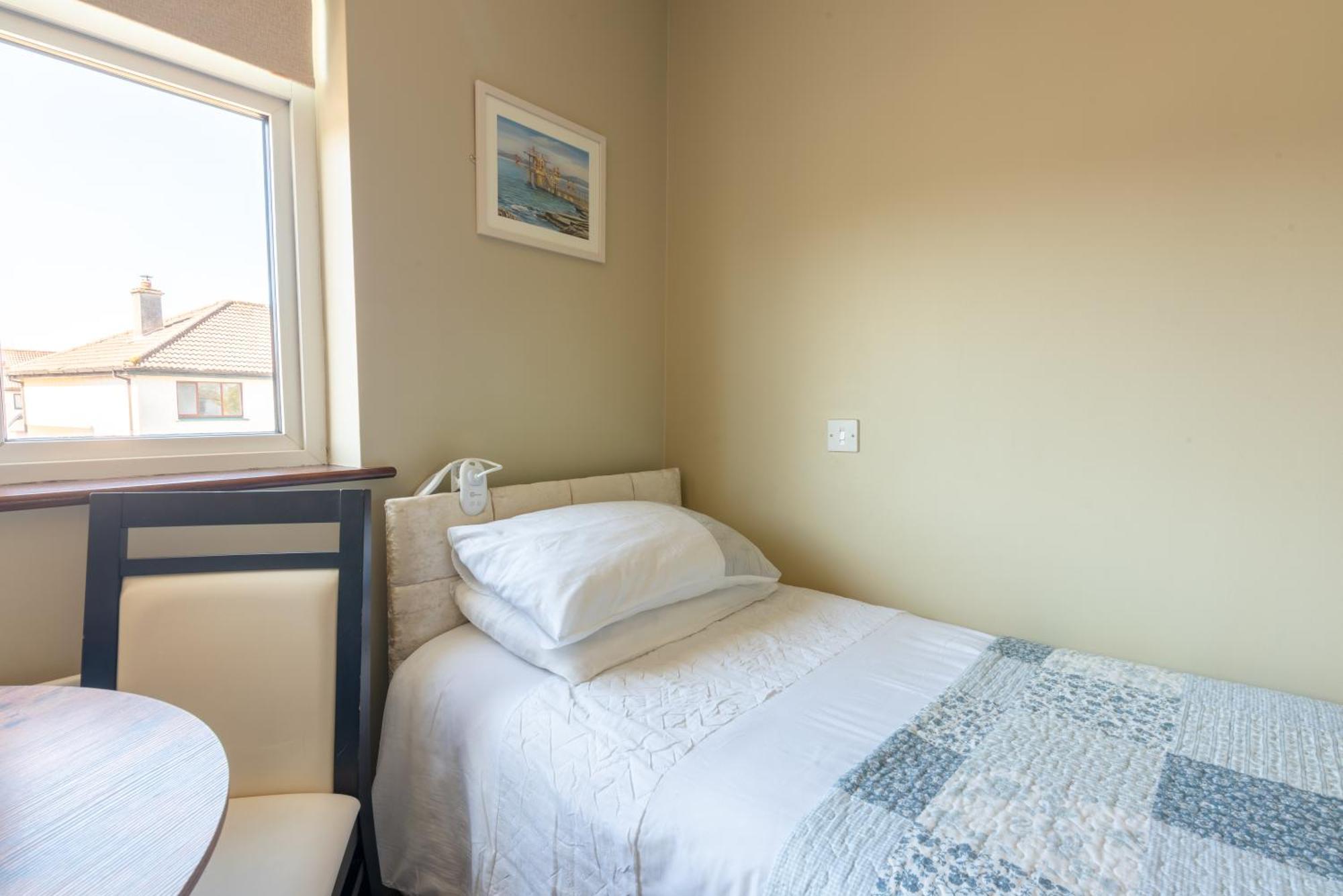 Avalon House Hotell Galway Eksteriør bilde