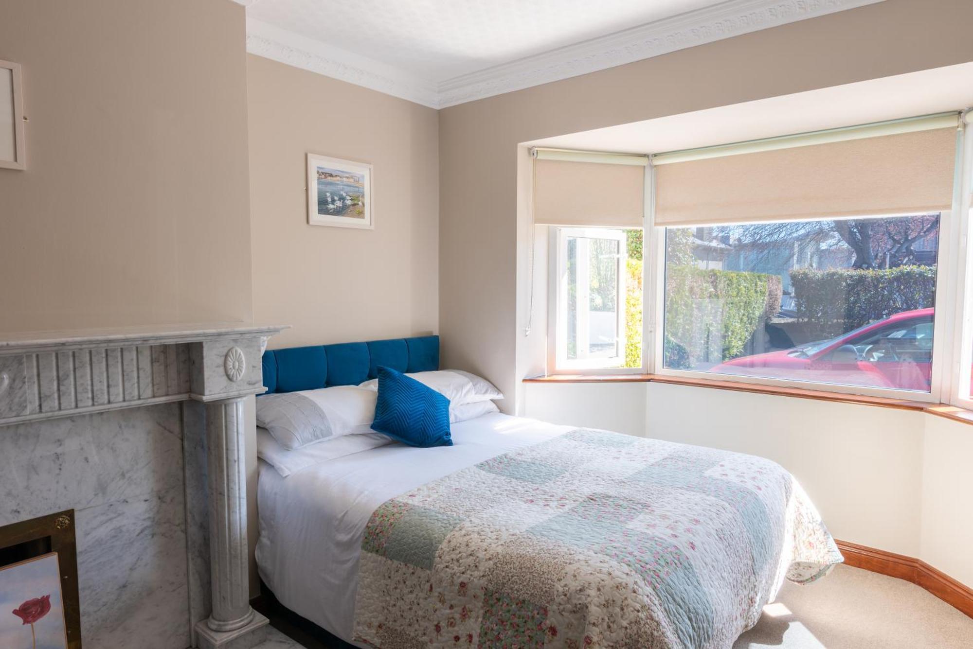 Avalon House Hotell Galway Eksteriør bilde