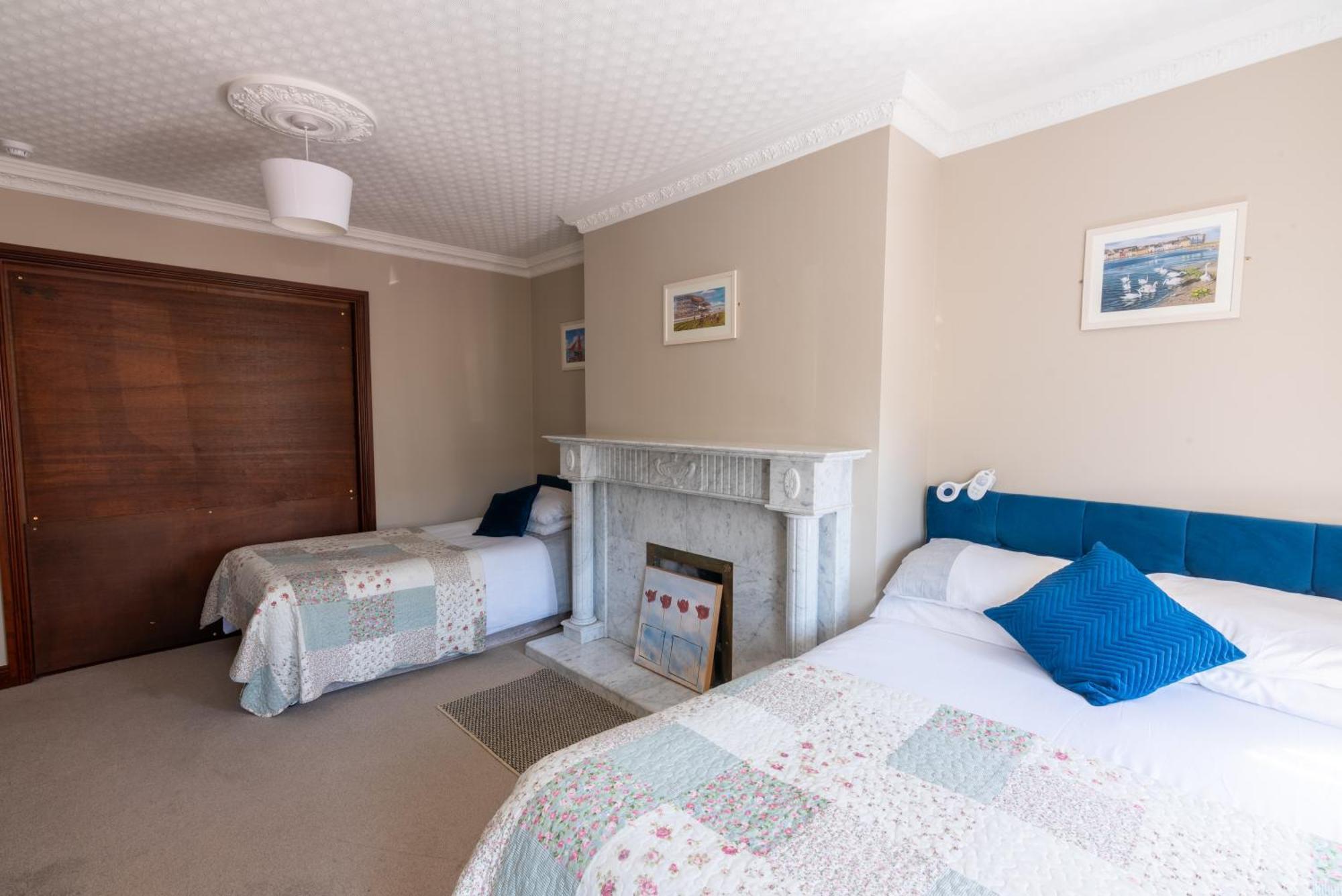 Avalon House Hotell Galway Eksteriør bilde